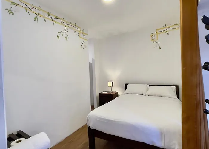 Casa Justina 3*